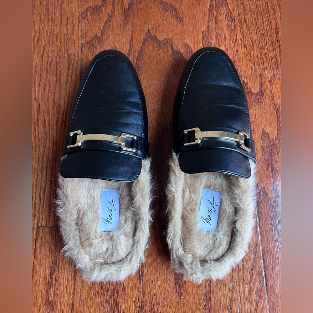 Black Leather Loafers with Fur Lining - Picture 3 of 3